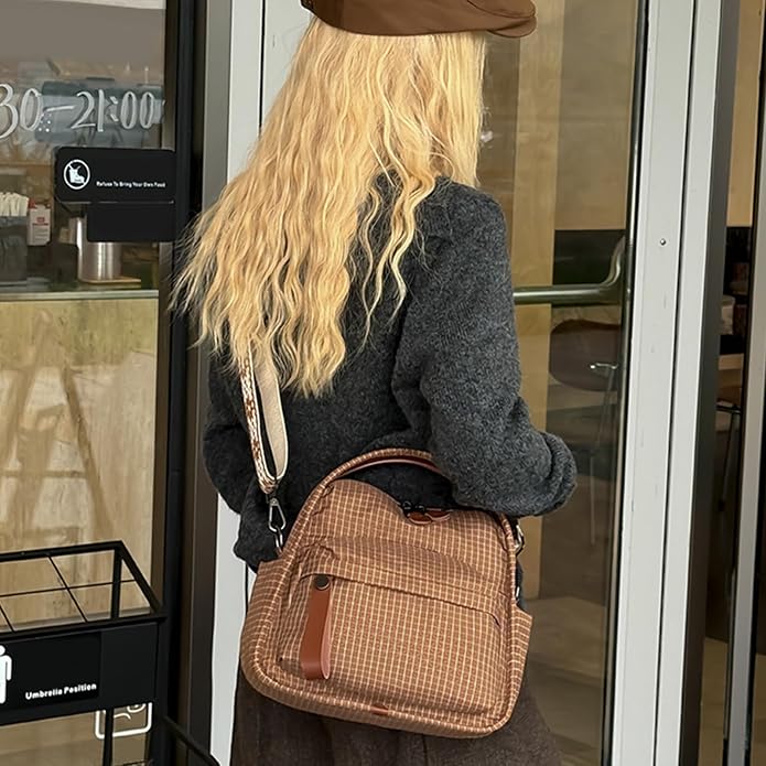 Women's Lightweight Mini Crossbody Bag with Adjustable Wide Strap